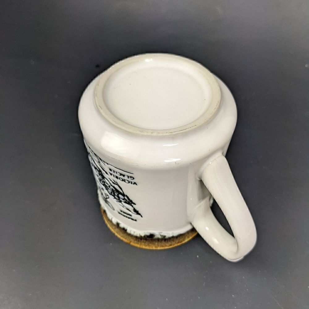 Lake Louise ceramic mug retro - Picture 5 of 6